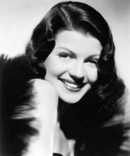 Иллюстрация к книге — Восхитительные женщины. Неподвластные времени [i_120.jpg]