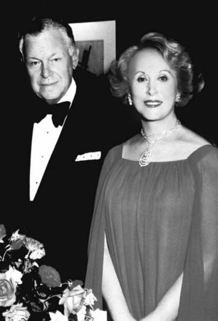 Иллюстрация к книге — Восхитительные женщины. Неподвластные времени [i_135.jpg]