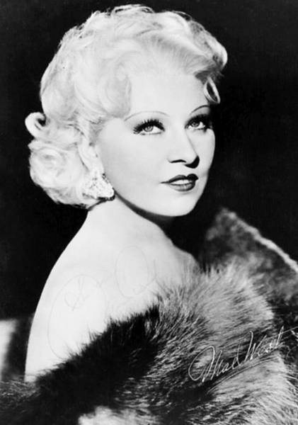 Иллюстрация к книге — Восхитительные женщины. Неподвластные времени [i_138.jpg]