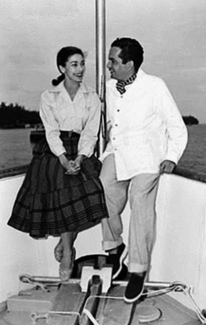 Иллюстрация к книге — Восхитительные женщины. Неподвластные времени [i_233.jpg]