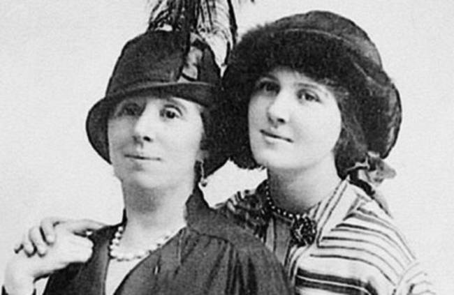 Иллюстрация к книге — Восхитительные женщины. Неподвластные времени [i_286.jpg]