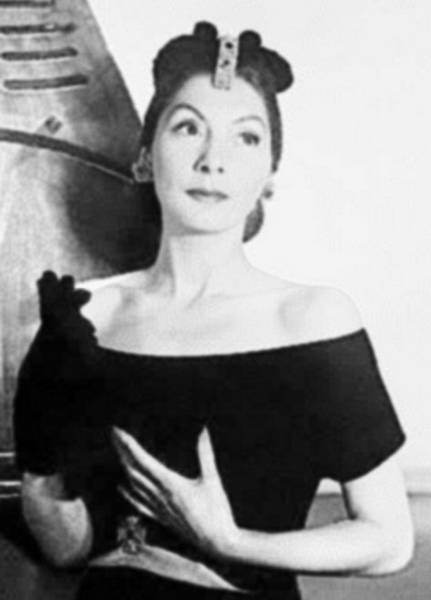 Иллюстрация к книге — Восхитительные женщины. Неподвластные времени [i_291.jpg]