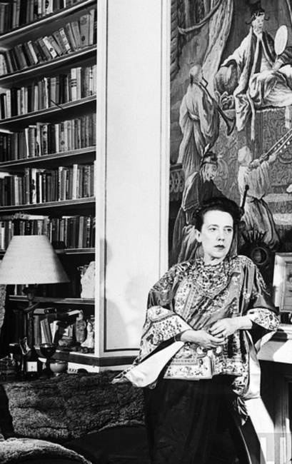 Иллюстрация к книге — Восхитительные женщины. Неподвластные времени [i_309.jpg]