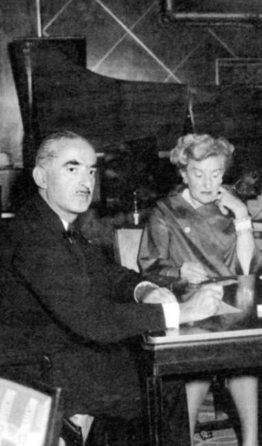 Иллюстрация к книге — Восхитительные женщины. Неподвластные времени [i_332.jpg]