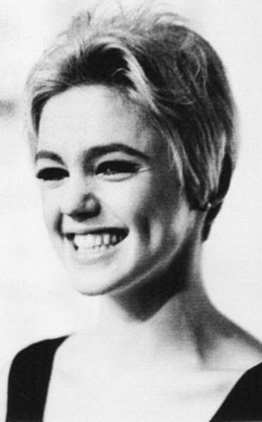 Иллюстрация к книге — Восхитительные женщины. Неподвластные времени [i_334.jpg]