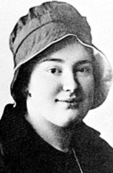 Иллюстрация к книге — Восхитительные женщины. Неподвластные времени [i_410.jpg]