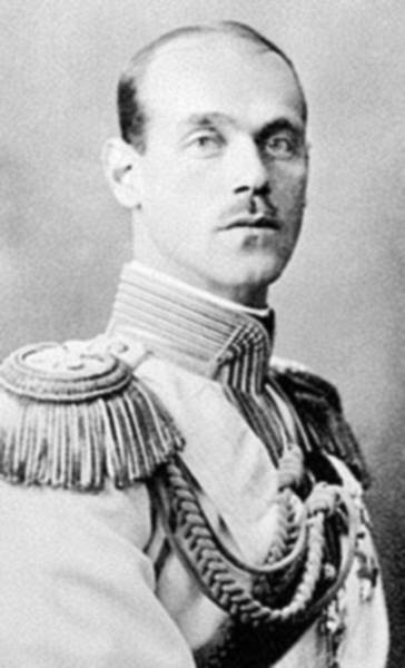 Иллюстрация к книге — Восхитительные женщины. Неподвластные времени [i_438.jpg]