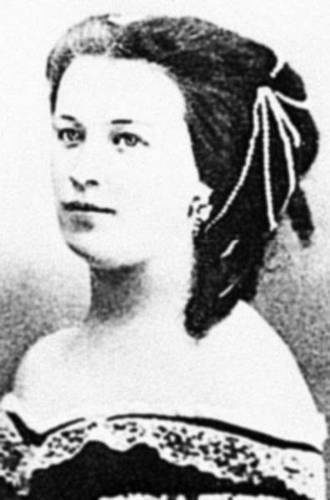 Иллюстрация к книге — Восхитительные женщины. Неподвластные времени [i_441.jpg]