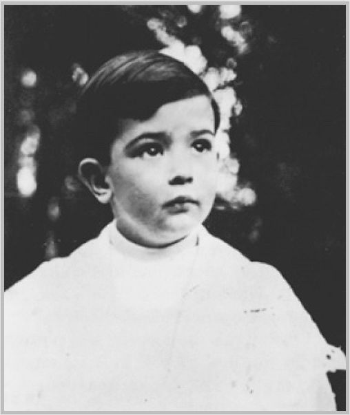 Иллюстрация к книге — Сальвадор Дали. Божественный и многоликий [i_004.jpg]