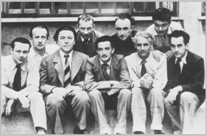 Иллюстрация к книге — Сальвадор Дали. Божественный и многоликий [i_018.jpg]