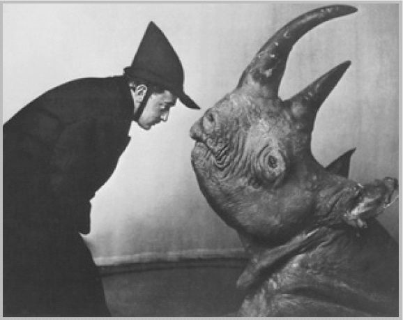 Иллюстрация к книге — Сальвадор Дали. Божественный и многоликий [i_034.jpg]