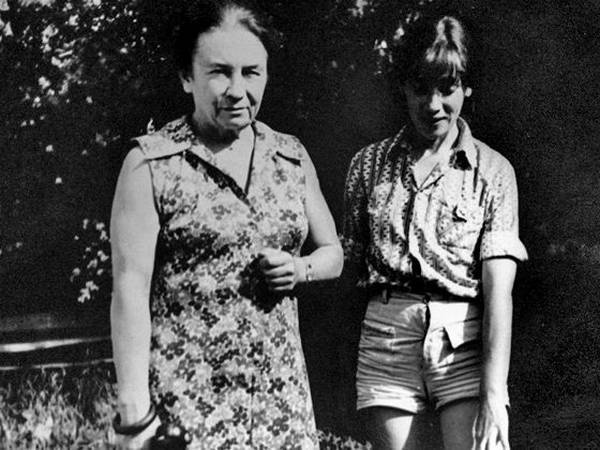 Иллюстрация к книге — Диссиденты [i_046.jpg]