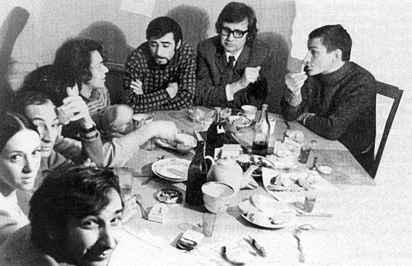 Иллюстрация к книге — Диссиденты [i_151.jpg]