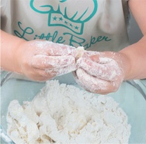 Иллюстрация к книге — Поваренок с пеленок: Как проводить время на кухне весело и с пользой [i_035.jpg]