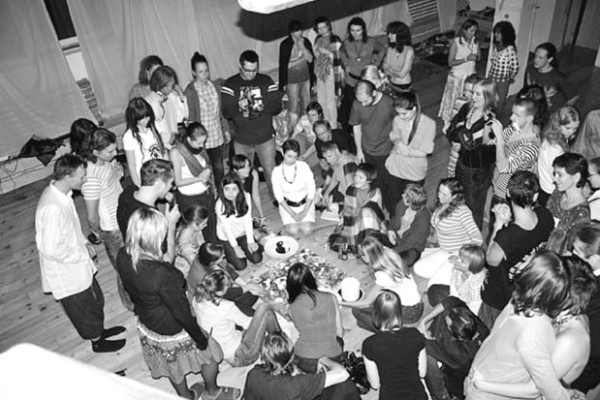 Иллюстрация к книге — Моя жизнь - сыроедение. Книга реальных историй и рецептов [img_12.jpg]