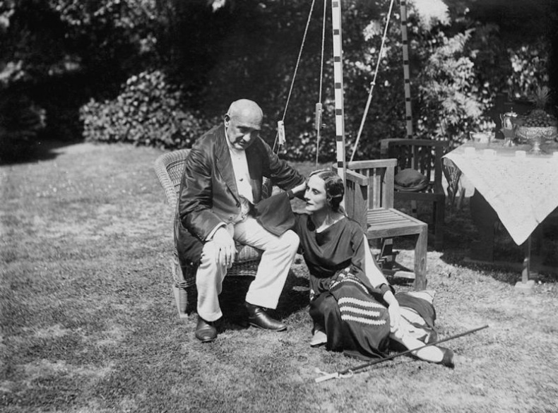 Иллюстрация к книге — Моя жена – Анна Павлова [_063.jpg]