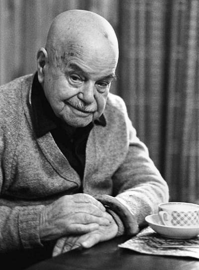 Иллюстрация к книге — Лиля Брик. Любимая женщина Владимира Маяковского [_291.jpg]