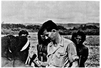 Иллюстрация к книге — Затерянные в Шангри-Ла [i_055.jpg]