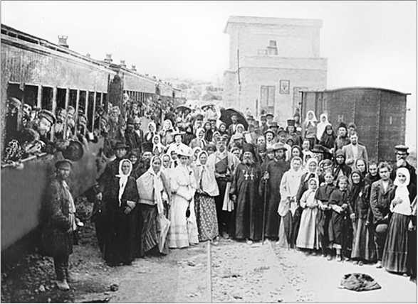 Иллюстрация к книге — Григорий Распутин. Жизнь старца и гибель империи [i_056.jpg]