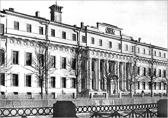 Иллюстрация к книге — Григорий Распутин. Жизнь старца и гибель империи [i_074.jpg]