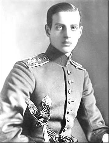 Иллюстрация к книге — Григорий Распутин. Жизнь старца и гибель империи [i_075.jpg]