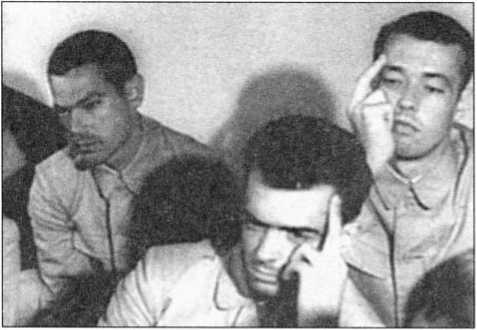 Иллюстрация к книге — На грани мировой войны. Инцидент «Пуэбло» [image32.jpg]