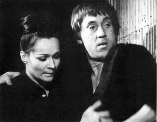 Иллюстрация к книге — Ностальгия - это память [i_013.jpg]