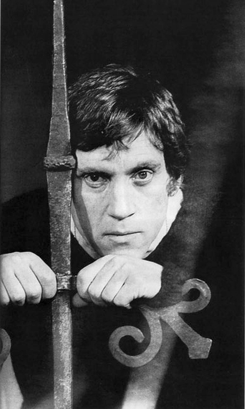 Иллюстрация к книге — Ностальгия - это память [i_016.jpg]