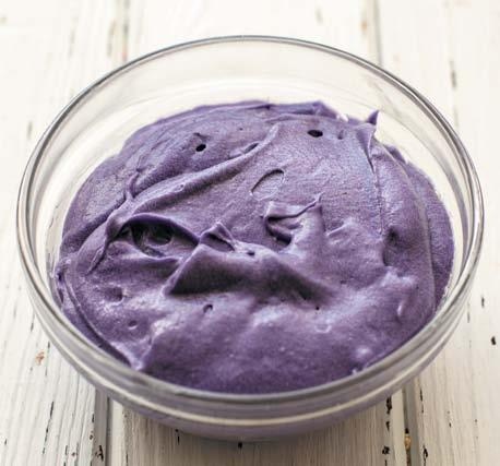 Иллюстрация к книге — Торты с сюрпризом. Шоколадные, сливочные, кофейные, желейные, ореховые, фруктовые [_009_2.jpg]