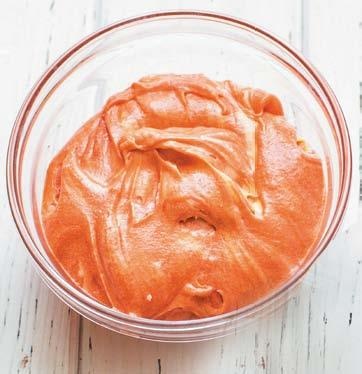 Иллюстрация к книге — Торты с сюрпризом. Шоколадные, сливочные, кофейные, желейные, ореховые, фруктовые [_032_3.jpg]