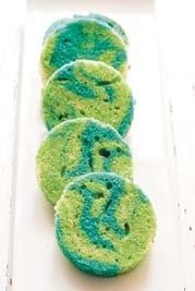 Иллюстрация к книге — Торты с сюрпризом. Шоколадные, сливочные, кофейные, желейные, ореховые, фруктовые [_040_6.jpg]