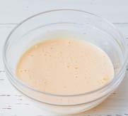 Иллюстрация к книге — Торты с сюрпризом. Шоколадные, сливочные, кофейные, желейные, ореховые, фруктовые [_084_3.jpg]