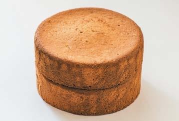 Иллюстрация к книге — Торты с сюрпризом. Шоколадные, сливочные, кофейные, желейные, ореховые, фруктовые [_092_2.jpg]