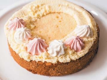 Иллюстрация к книге — Торты с сюрпризом. Шоколадные, сливочные, кофейные, желейные, ореховые, фруктовые [_096_3.jpg]