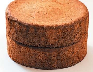 Иллюстрация к книге — Торты с сюрпризом. Шоколадные, сливочные, кофейные, желейные, ореховые, фруктовые [_108_3.jpg]