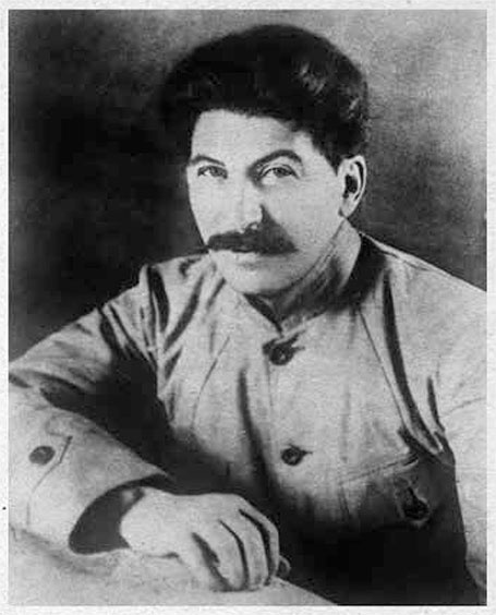 Иллюстрация к книге — Сталин. Личная жизнь [i_007.jpg]