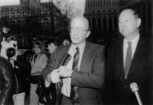 Иллюстрация к книге — Шайка воров с Уолл-стрит [i_027.jpg]