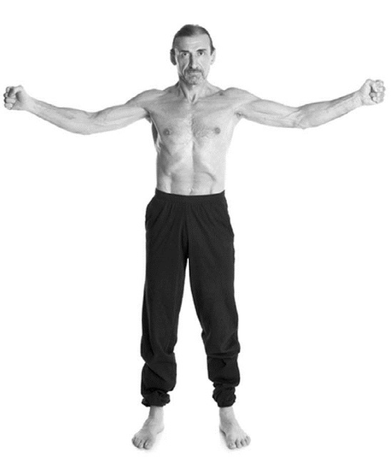 Иллюстрация к книге — Йога. Лучшие комплексы. Профилактика свыше 100 заболеваний Уцененный товар (№1) [i_104.jpg]