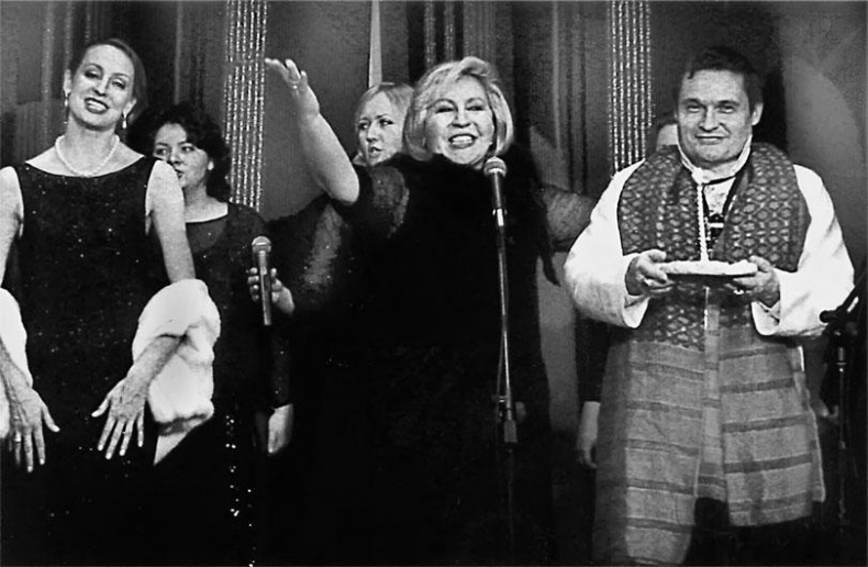 Иллюстрация к книге — Марина Голуб в жизни, театре, кино. Воспоминания друзей [_108.jpg]