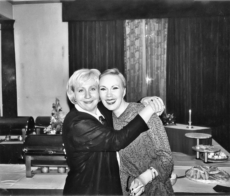 Иллюстрация к книге — Марина Голуб в жизни, театре, кино. Воспоминания друзей [_111.jpg]