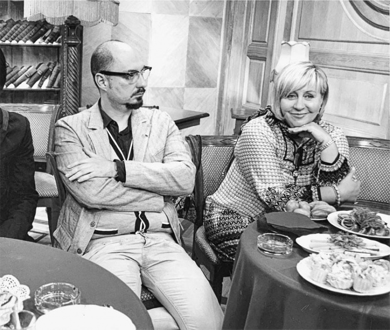 Иллюстрация к книге — Марина Голуб в жизни, театре, кино. Воспоминания друзей [_135.jpg]