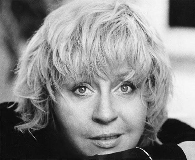 Иллюстрация к книге — Марина Голуб в жизни, театре, кино. Воспоминания друзей [_145.jpg]