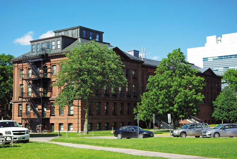 Иллюстрация к книге — Электрический дракон [i_042.jpg]