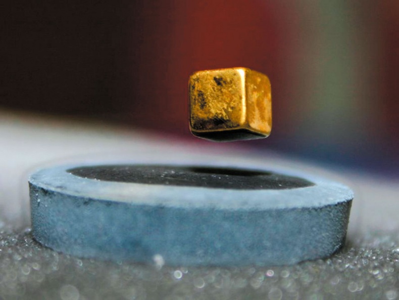 Иллюстрация к книге — Электрический дракон [i_043.jpg]