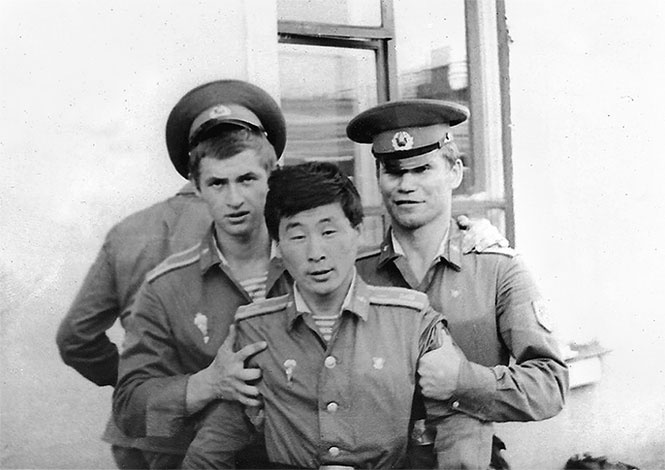 Иллюстрация к книге — Девятая рота. Факультет специальной разведки Рязанского училища ВДВ [i_028.jpg]