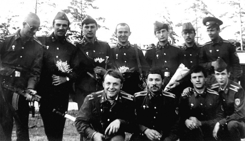 Иллюстрация к книге — Девятая рота. Факультет специальной разведки Рязанского училища ВДВ [i_033.jpg]