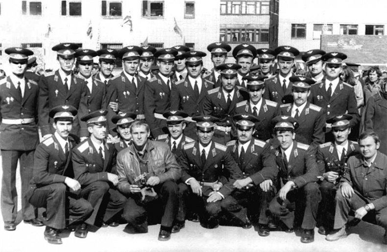 Иллюстрация к книге — Девятая рота. Факультет специальной разведки Рязанского училища ВДВ [i_051.jpg]