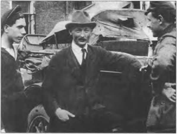 Иллюстрация к книге — Кто Вы, "Железный Феликс"? [image16.jpg]