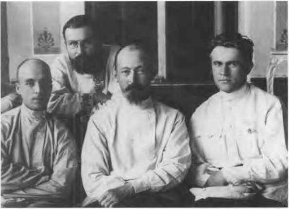 Иллюстрация к книге — Кто Вы, "Железный Феликс"? [image19.jpg]