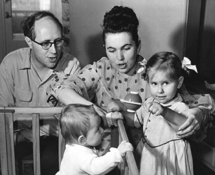 Иллюстрация к книге — Галина Вишневская. Пиковая дама русской оперы [i_024.jpg]